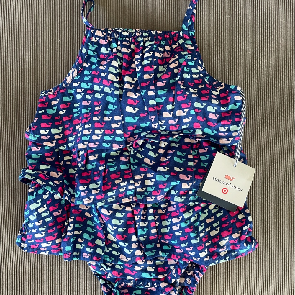 NWT vineyard vines x target ruffle one piece